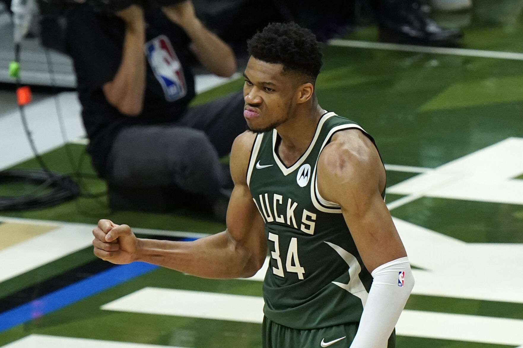 APTOPIX NBA Finals Suns Bucks Basketball